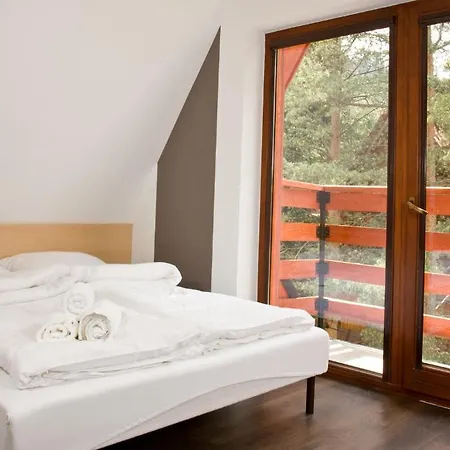 & Aparthotel 3*